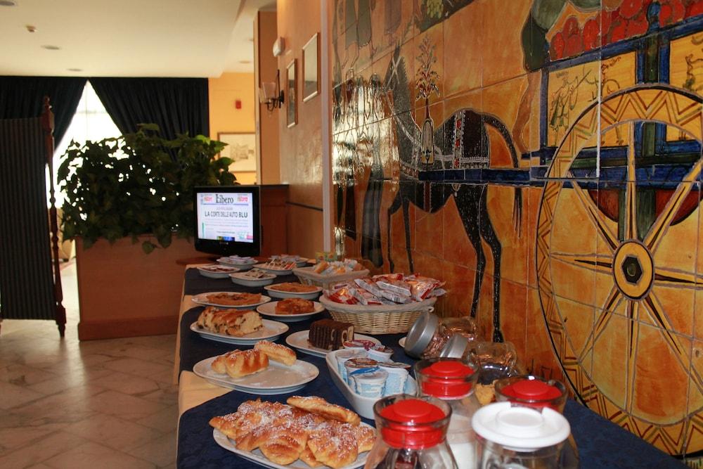 Miramare Hotel Katanya Dış mekan fotoğraf