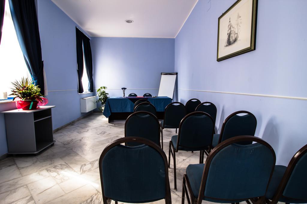 Miramare Hotel Katanya Dış mekan fotoğraf