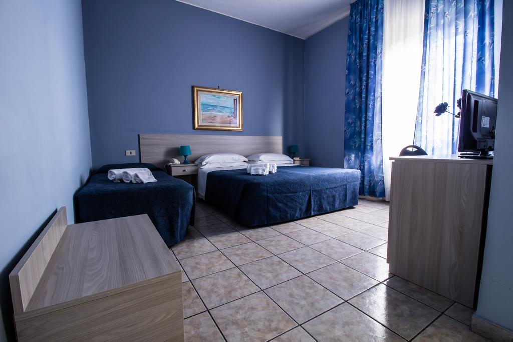 Miramare Hotel Katanya Dış mekan fotoğraf